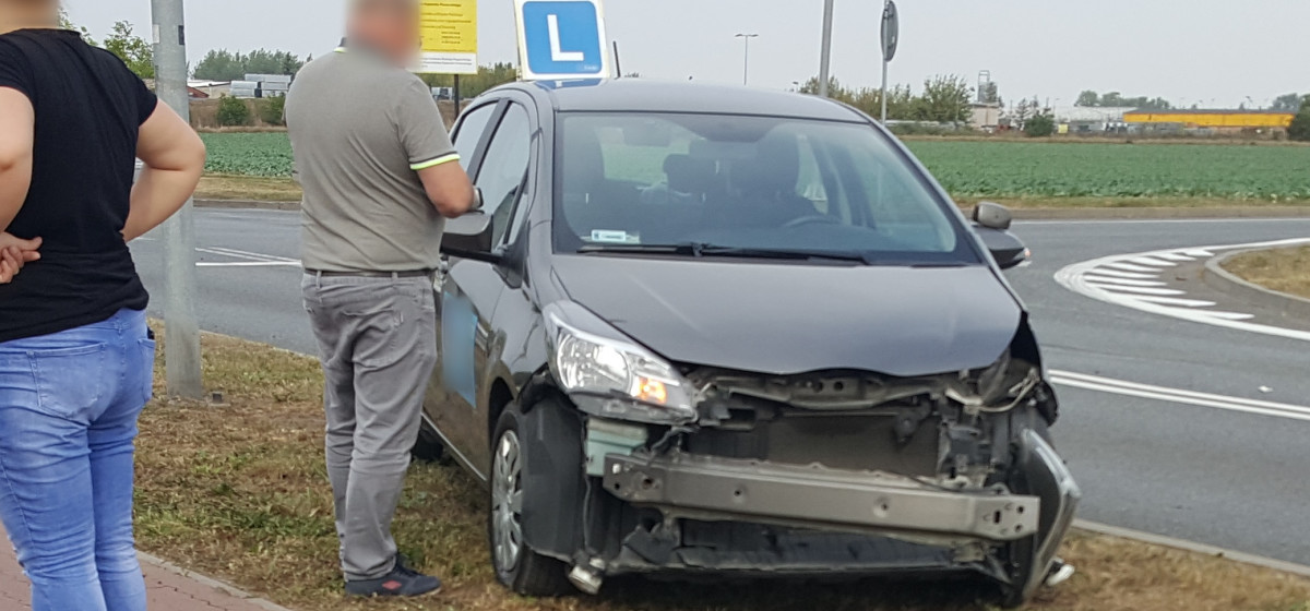 Pierwsza kolizja na nowym rondzie