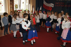 Święto Niepodległości w szkołach - 118