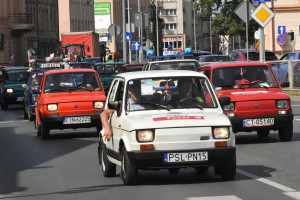 Zlot aut z czasów PRL 2024 - 12