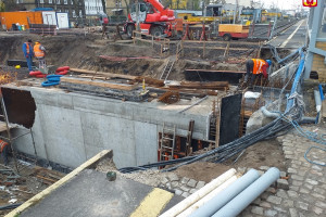 Budowa tunelu przy dworcu PKP - Budowa tunelu i parkingu (4)