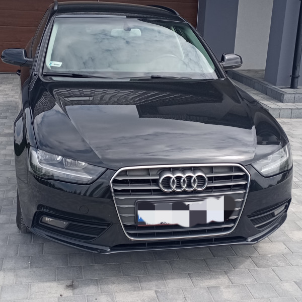 Sprzedam Audi A4 B8