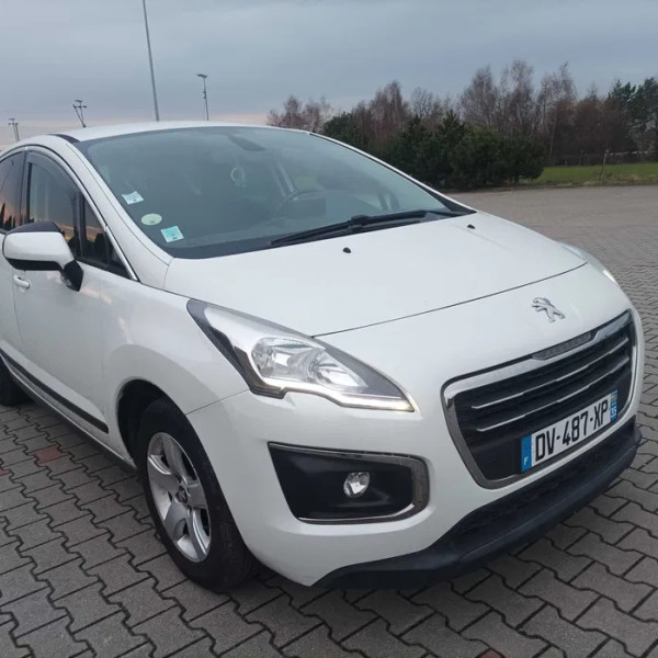 Peugeot 3008  -  1,6 HDI  -  2015 rok