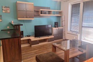 |Mieszkanie 41m2 na PIERWSZYM piętrze * os. SOLNO
