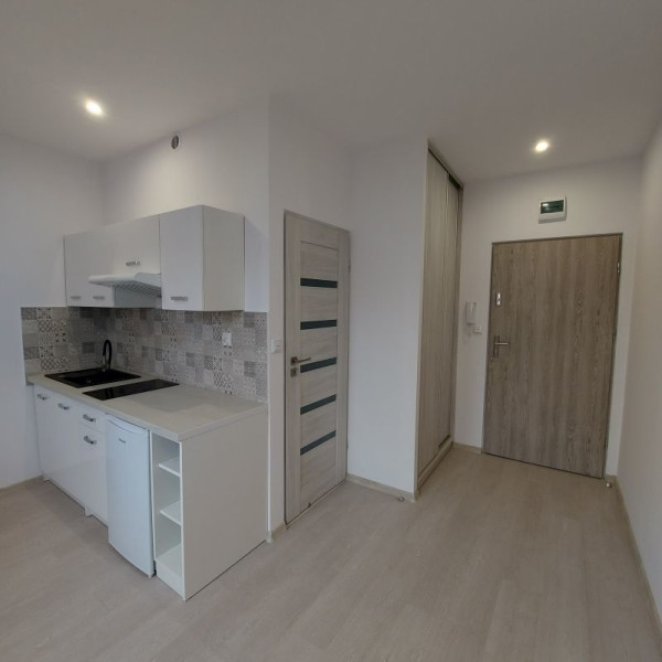 Mieszkanie ok.20m2 po kapitalnym remoncie - teren zamknięty