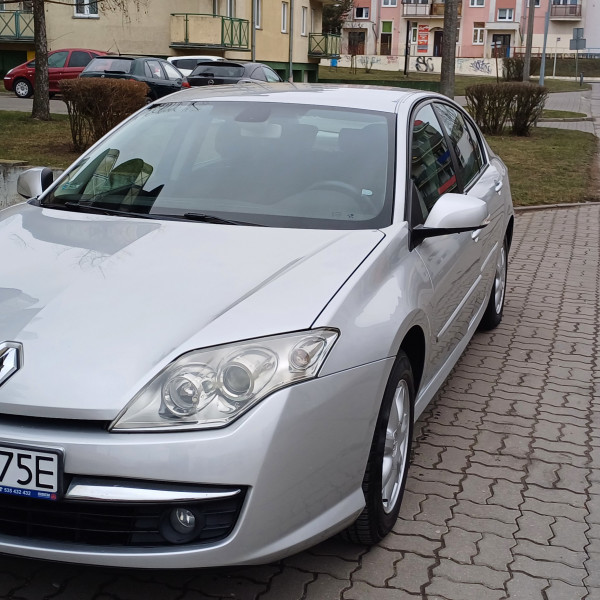 RENAULT Laguna III 1.5 dCi 110KM Mały Przebieg