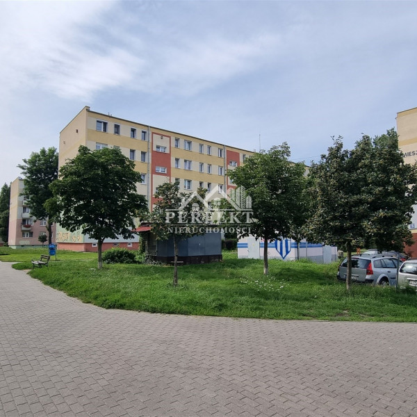 Oś.Piastowskie ==> ul.Mieszka I-go * 39m2 * 2 pokoje * ZŁAP OKAZJĘ * Klucze w biurze!