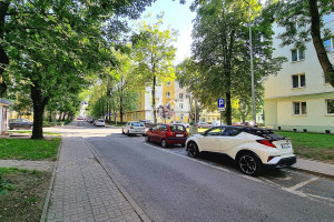 |Solanki * ul. M.Konopnickiej * 49m2 * dwustronne 2 pokoje * do remontu * KLUCZE W BIURZE !   