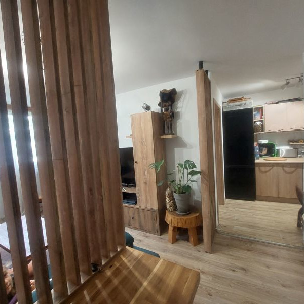Na wynajem mieszkanie ok.37m2 os. Piastowskie * PARTER *