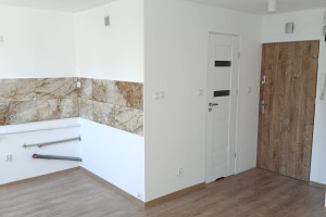 |Sprzedam kawalerkę po kapitalnym remoncie na Osiedlu Piastowskim w Inowrocławiu