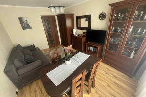 |Sprzedam mieszkanie 2 pokojowe ( 4 piętro) na ulicy Długiej