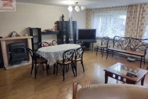 |Na sprzedaż dom wolnostojący ok. 200 m², działka 1277 m²