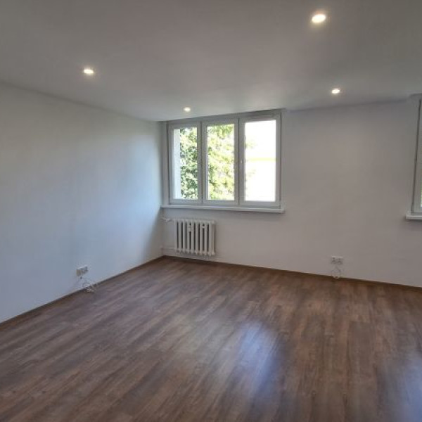 Na sprzedaż przytulna kawalerka 26m2 po remoncie os. Piastowskie