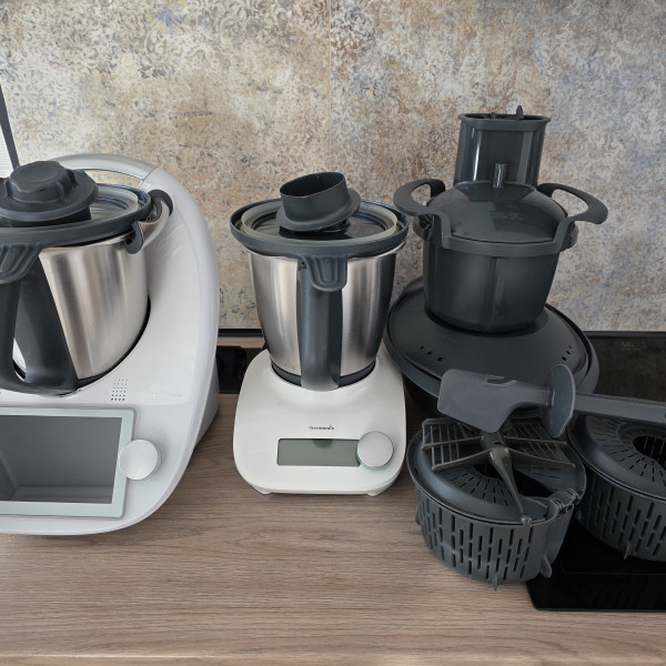 Sprzedam thermomix 6 - zestaw