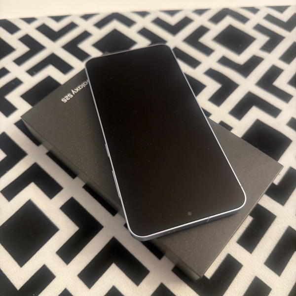 Sprzedam Samsung S25 12/512GB