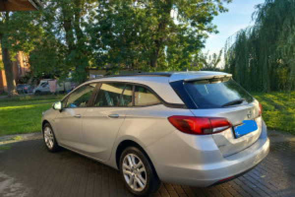 |Opel Astra Kombi Sports Tourer 1.6 CDTI