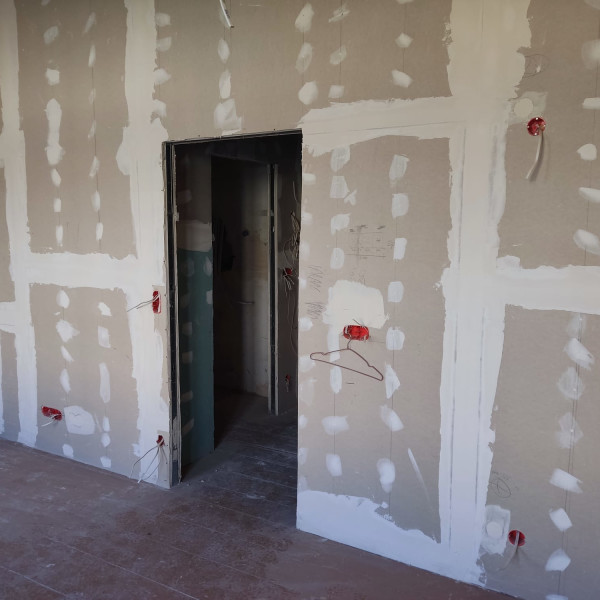 Sprzedam mieszkanie 50 m2 w kamienicy w centrum Inowrocławia