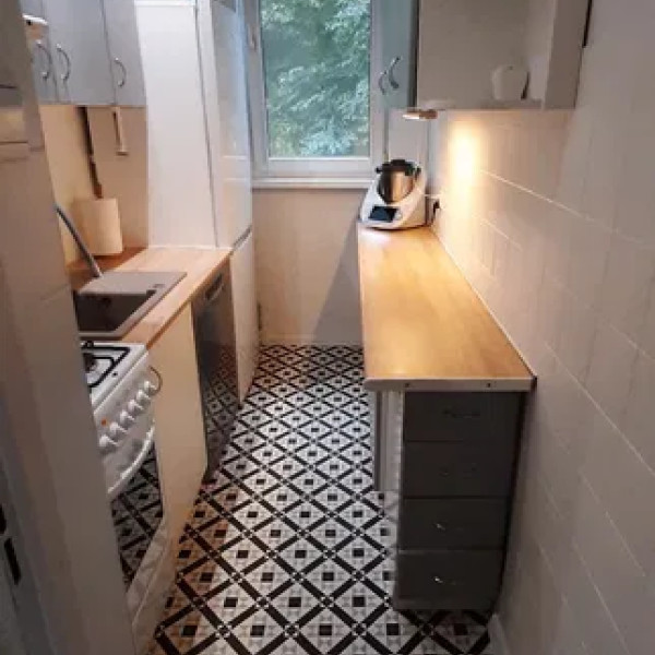 Na sprzedaż mieszkanie 2-pokojowe z balkonem Osiedle Piastowskie.