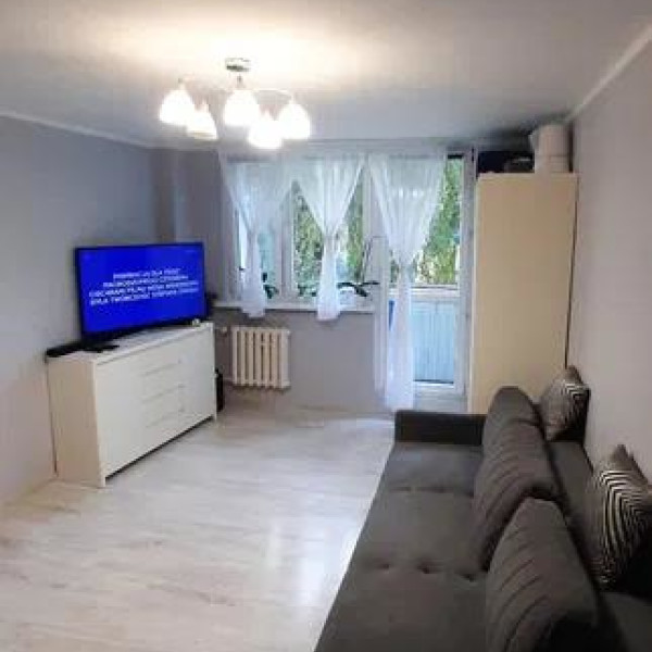 Na sprzedaż mieszkanie 2-pokojowe z balkonem Osiedle Piastowskie.