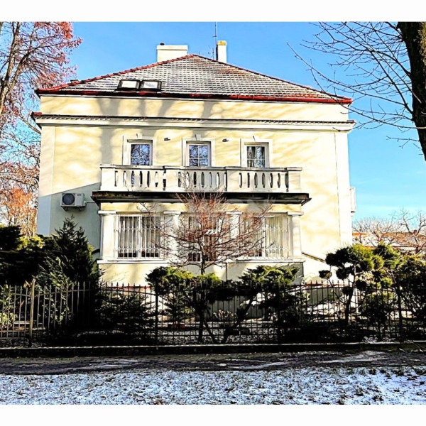 * 4- pokojowy Apartament 125 m² Willa  „Słoneczna” po remoncie  * z ogrodem * Solanki *