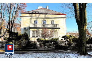 |* 4- pokojowy Apartament 125 m² Willa  „Słoneczna” po remoncie  * z ogrodem * Solanki *