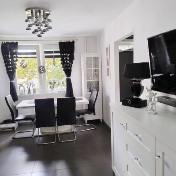 MIESZKANIE 37M2,2 POKOJE  ** PIERWSZE PIĘTRO **