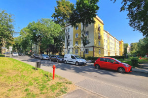 |Solanki * ul. M.Konopnickiej * 49m2 * dwustronne 2 pokoje * do remontu * KLUCZE W BIURZE !   