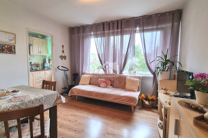 |Oś. Piastowskie * wygodne i przytulne 2-pokojowe mieszkanie do zamieszkania ! Idealne na start dla Młodych lub gotowa inwestycja pod wynajem !