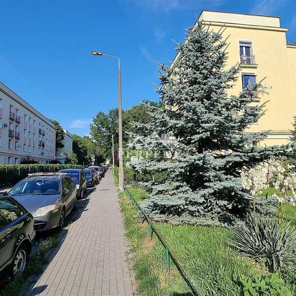 Solanki * po remoncie 48m2 * 2 pokoje *  2 piętro 