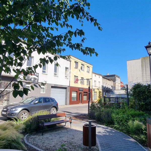 Bezczynszowe, luksusowe 2 apartamenty + lokal użytkowy w  w nowoczesnej kamienicy z 2003 roku !!!