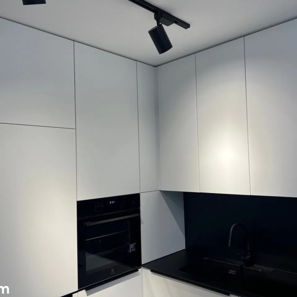 Eleganckie mieszkanie 43 m, Klimatyzowane Wysoki Standard Aleja Różana