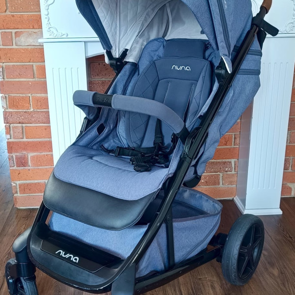 Wózek spacerowy Nuna Tavo bardzo dobry stan, komplet!