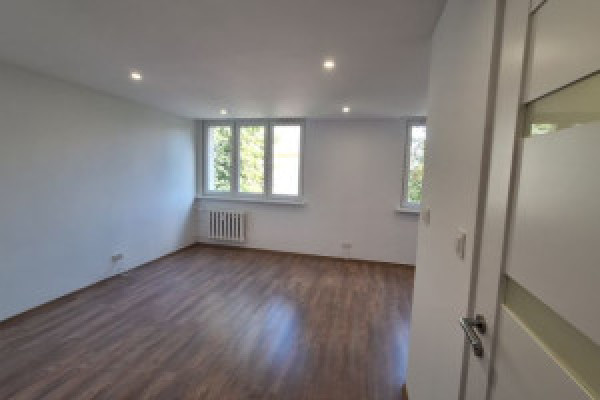 |Na sprzedaż przytulna kawalerka 26m2 po remoncie os. Piastowskie w INOWROCŁAWIU