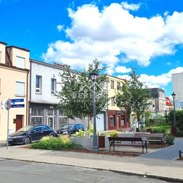 Bezczynszowe, luksusowe 2 apartamenty + lokal usługowy w  nowoczesnej kamienicy z 2003 roku !!!