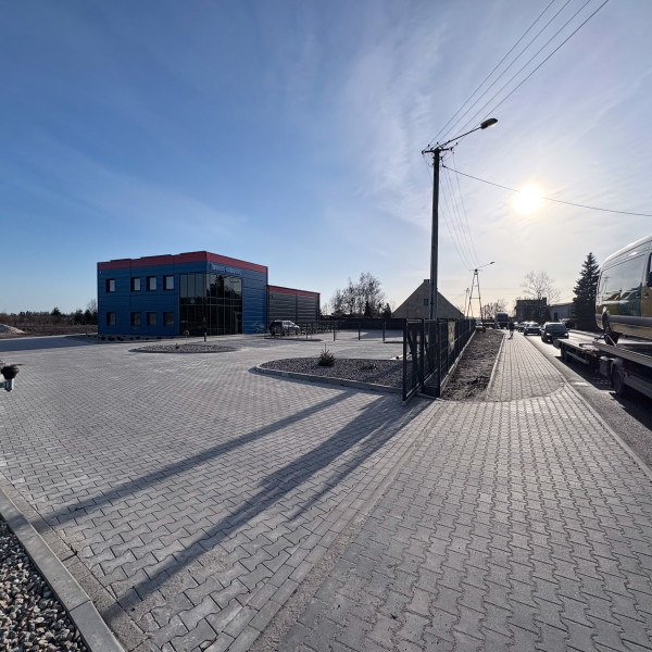 Plac z pawilonem handlowym na wynajem Szadłowice, gm. Inowrocław DK15 