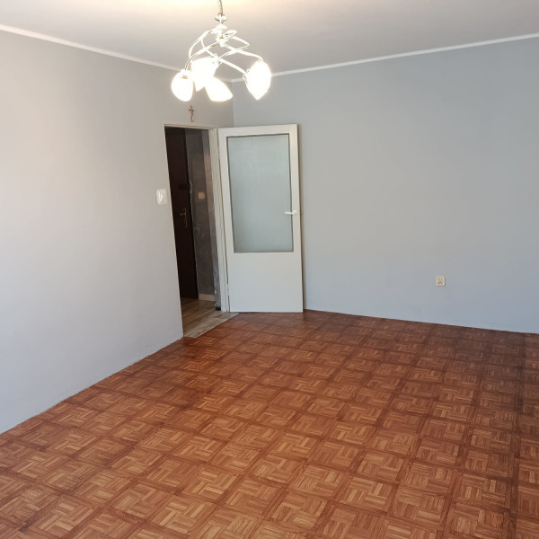 Sprzedam mieszkanie 39 m2 III piętro na Osiedlu Piastowskim w INOWROCŁAWIU