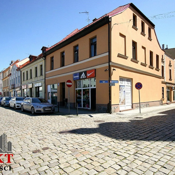 Na sprzedaż Lokal handlowy 110,8m2  na parterze w eleganckiej kamienicy z Najemcą!