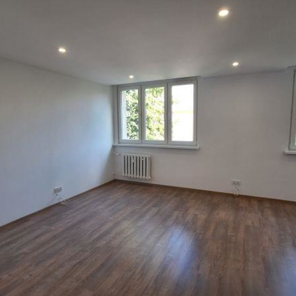 Na sprzedaż przytulna kawalerka 26m2 po remoncie os. Piastowskie w INOWROCŁAWIU