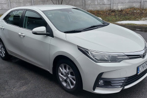|Sprzedam bardzo zadbaną Toyotę Corollę 1.6 benzyna 132 KM z 2017 r.