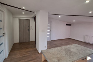 |Wynajmę mieszkanie 55 m² II piętro, budynek po kapitalnym remoncie.