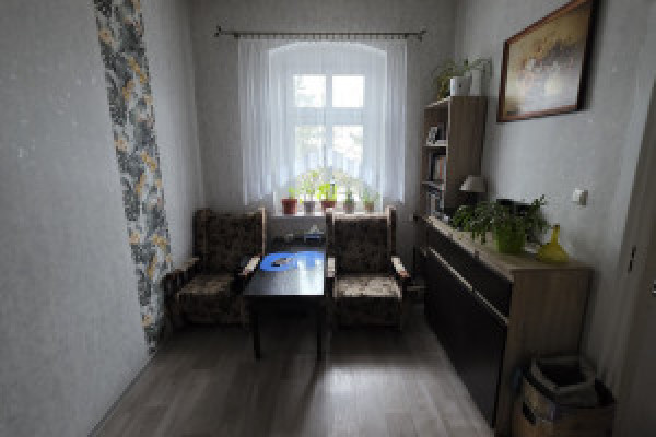 |Na sprzedaż kamienica z dużą działką 1525 m2