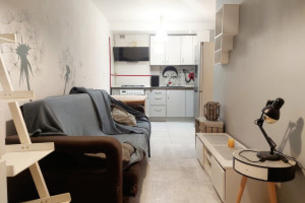 |WYNAJEM - 2 pokoje, parter, os. Piastowskie