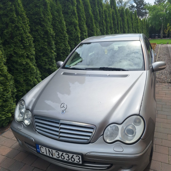 Mercedes-Bena 2.2 CDI