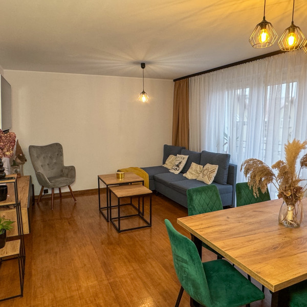 Sprzedam przestronny apartament 4 pok - 91 m2 + garaż | osiedle zamknięte