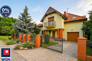 |Dom Wolnostojący wybudowany w 2007r. położony w Inowrocławiu przy ulicy Szymborskiej - bliżej Centrum