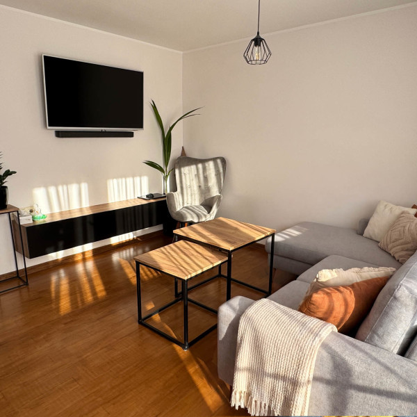 Sprzedam przestronny apartament 4 pok - 91 m2 + garaż | osiedle zamknięte