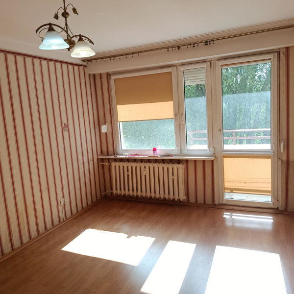 Sprzedam mieszkanie 39 m2, II piętro na Osiedlu Piastowskim w INOWROCŁAWIU