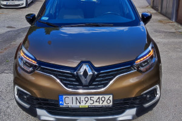 |Emerytka z uwagi na wiek sprzeda Renault