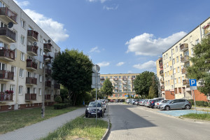 |*Bardzo ładne 4 Pokojowe mieszkanie 73m2-stosunkowo cicho-blok w głebi osiedla Rąbin przy ulicy G. Jaworskiej*
