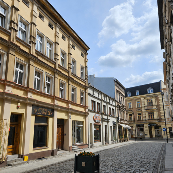 Lokal w Centrum z szerokimi możliwościami-WYNAJEM
