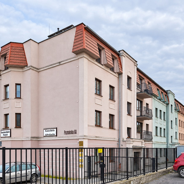 🏡 2 NIEZALEŻNE POKOJE Z BALKONEM | 54 m² | CENTRUM INOWROCŁAWIA | BLOK Z 2012 ROKU | TEREN ZAMKNIĘTY | ul. Poznańska 6